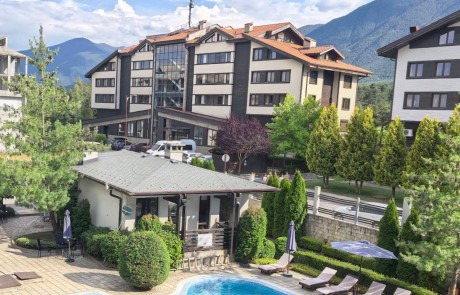 Просторно студио до Пирин Голф