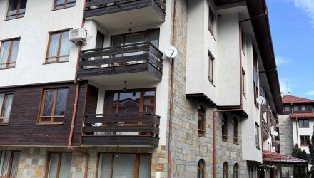 Просторен двустаен апартамент в сърцето на Банско — на крачка от гондолата Просторен двустаен апартамент в сърцето на Банско — на крачка от гондолата