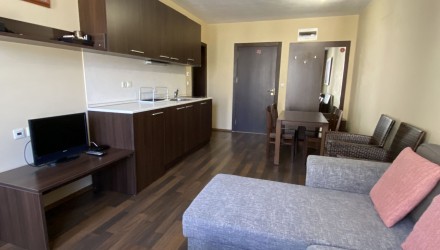 Top location!! Furnished one-bedroom apartment opposite the 5* Kempinski Hotel, Bansko 