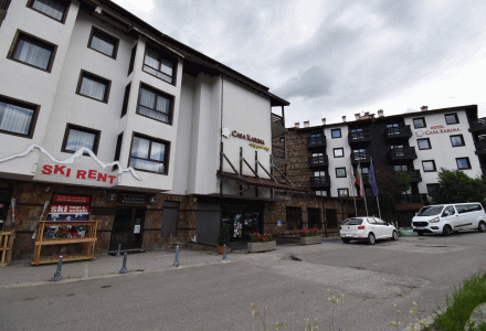 One bedroom apartment with modern design, after renovation, top location, Bansko