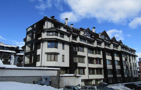 Studio opposite the Gondola lift in Bansko