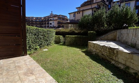 Great furnished two-bedroom apartment with two bathrooms, ski area-Bansko