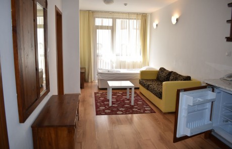 Двустаен апартамент в близост до ски лифта в Банско