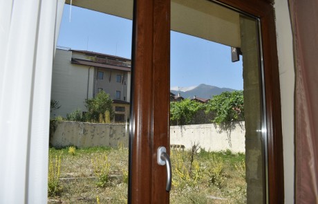 Двухкомнатная южная квартира в Баснко без таксы