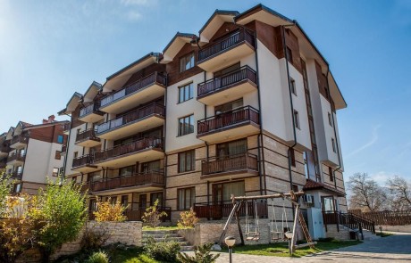 Cheap studio with fireplace in Four Leaf Clover, Bansko
