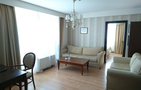 Двуспален апартамент в 5-звездния хотел Премиер, Банско