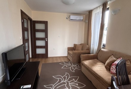 Меблированнaя трехкомнатнaя квартира в районе Св. Иван, г. Банско Меблированнaя трехкомнатнaя квартира в районе Св. Иван, г. Банско