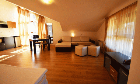 Просторно студио с гледка изток-юг, 55 кв.м., район Разлог