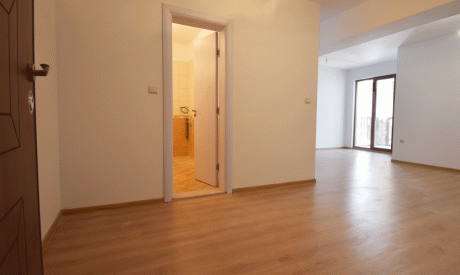 Отличная двухкомнатная квартира без мебели на продажу, жилой дом, регион Банско Отличная двухкомнатная квартира без мебели на продажу, жилой дом, регион Банско