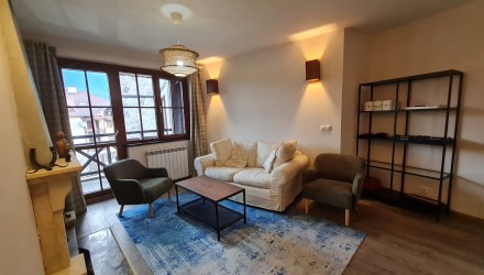 Уютен апартамент с камина и панорамна тераса в Банско