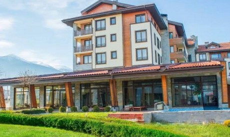 Просторен тристаен апартамент близо до Банско Просторен тристаен апартамент близо до Банско