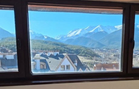 Top-floor studio with panoramic views in the Ivan Rilski area, Bansko